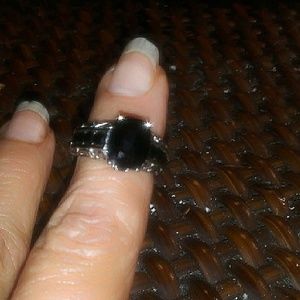 4 CARAT BLACK SPINEL RING IN SILVER
